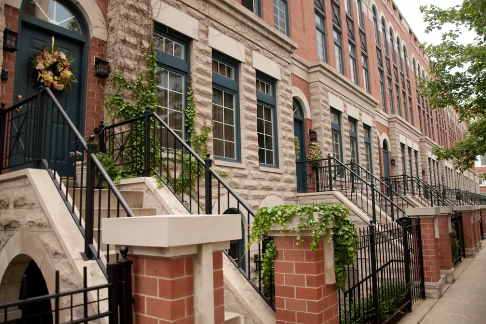 Row of brick townhomes in Chicago